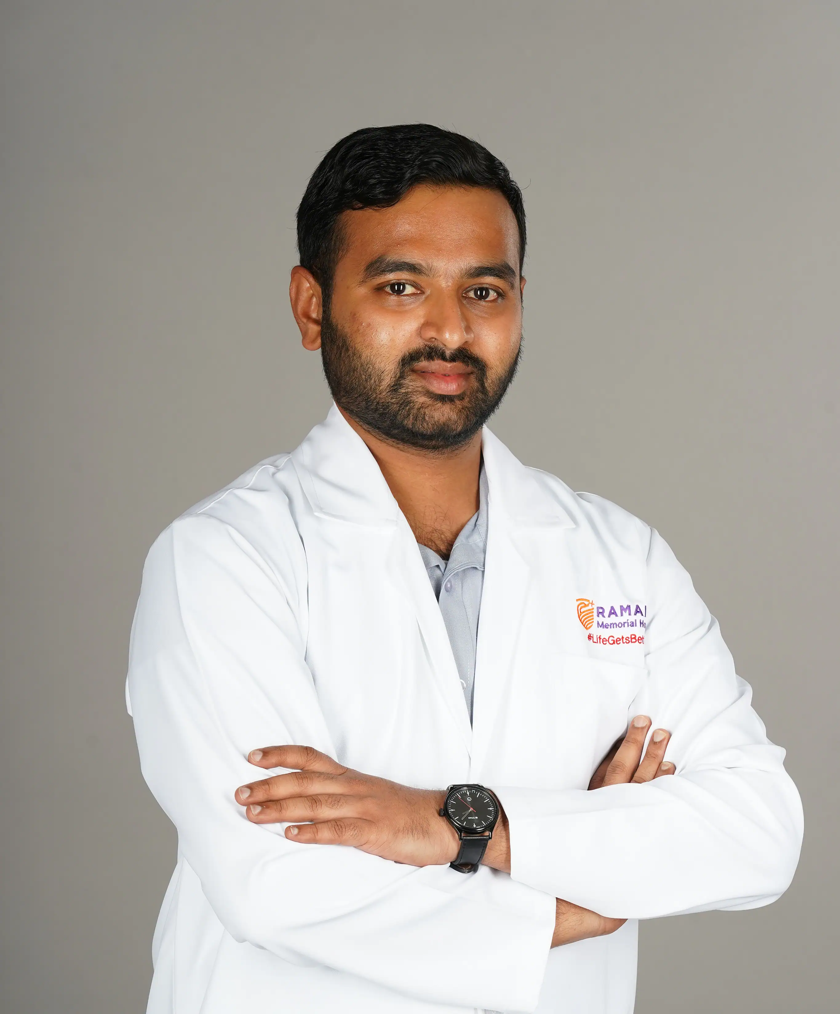 Dr. Avinash R